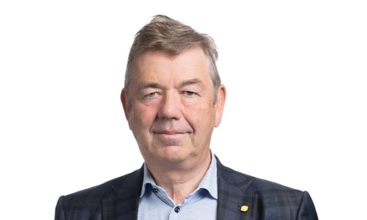 A Farewell to Andrew Moor, Champion of Better Banking